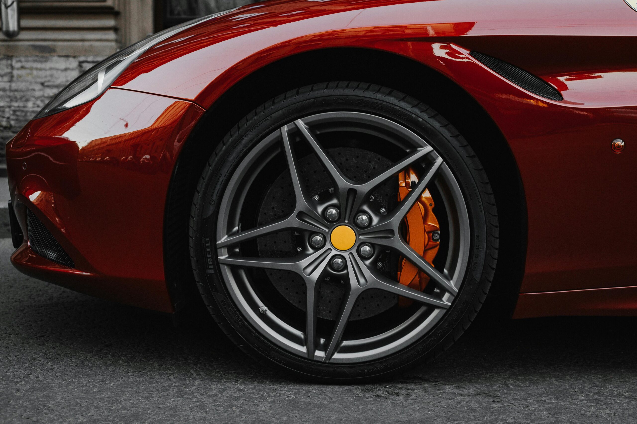 10 Signs Your Car Brakes Are Screaming For Attention